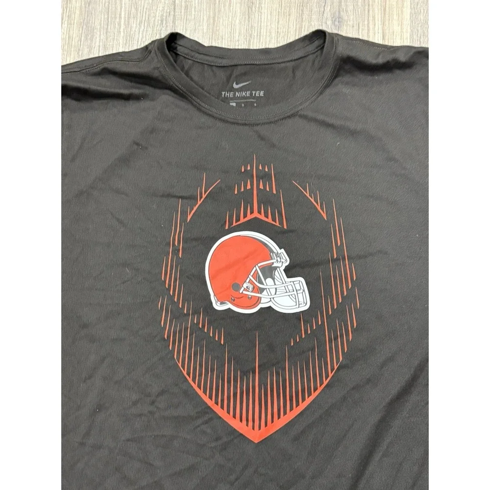 Nike Dri-Fit‎ Men's Large Cleveland Browns The Nike Tee Short Sleeve Shirt NWOT